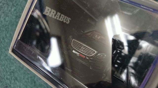 メルセデス・ベンツBRABUSBRABUS 850 S63 世界限定650台 1/43スケール ミニアートカー0000008417