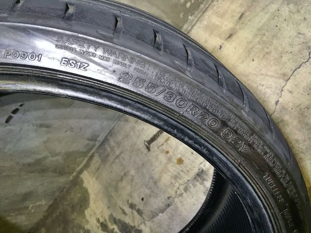 ブリヂストン/BRIDGESTONE【中古美品】ポテンザS001 255/30/20 （TY032-2）1110402